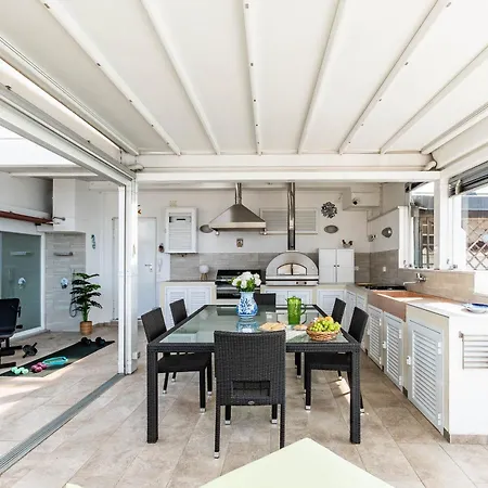 P9 Sky Horizon * Savona