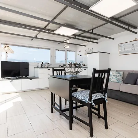 P9 Sky Horizon Lejlighed Savona