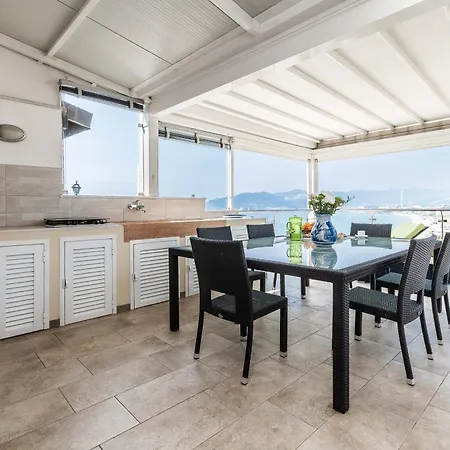 P9 Sky Horizon Savona