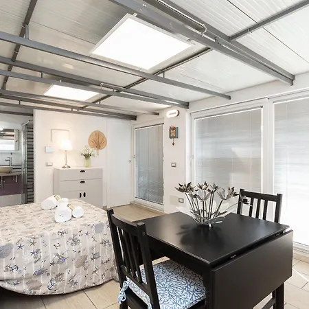 P9 Sky Horizon * Savona